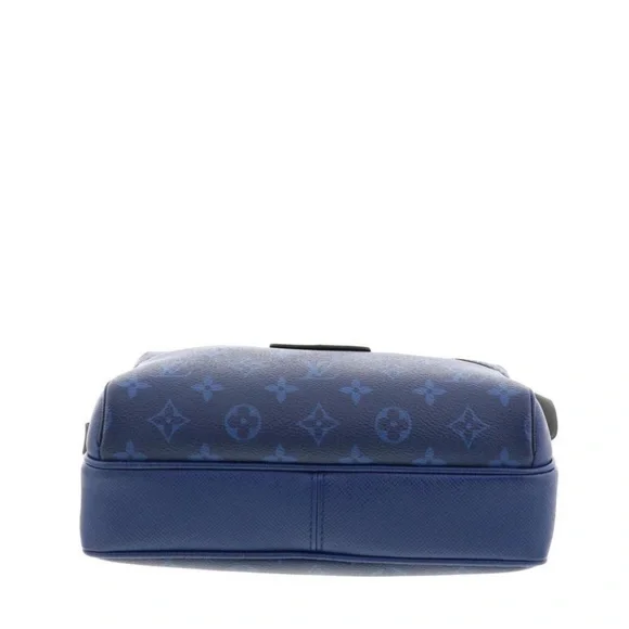 Louis Vuitton Taigarama Outdoor PM Cobalt Blue - Picture 5 of 9